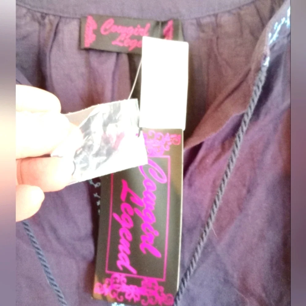 Cowgirl Legend‎ NWT Sz. Small Blue 100% Cotton Embroidered Top - Picture 6 of 13